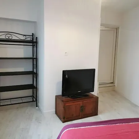 Rdc Apartment